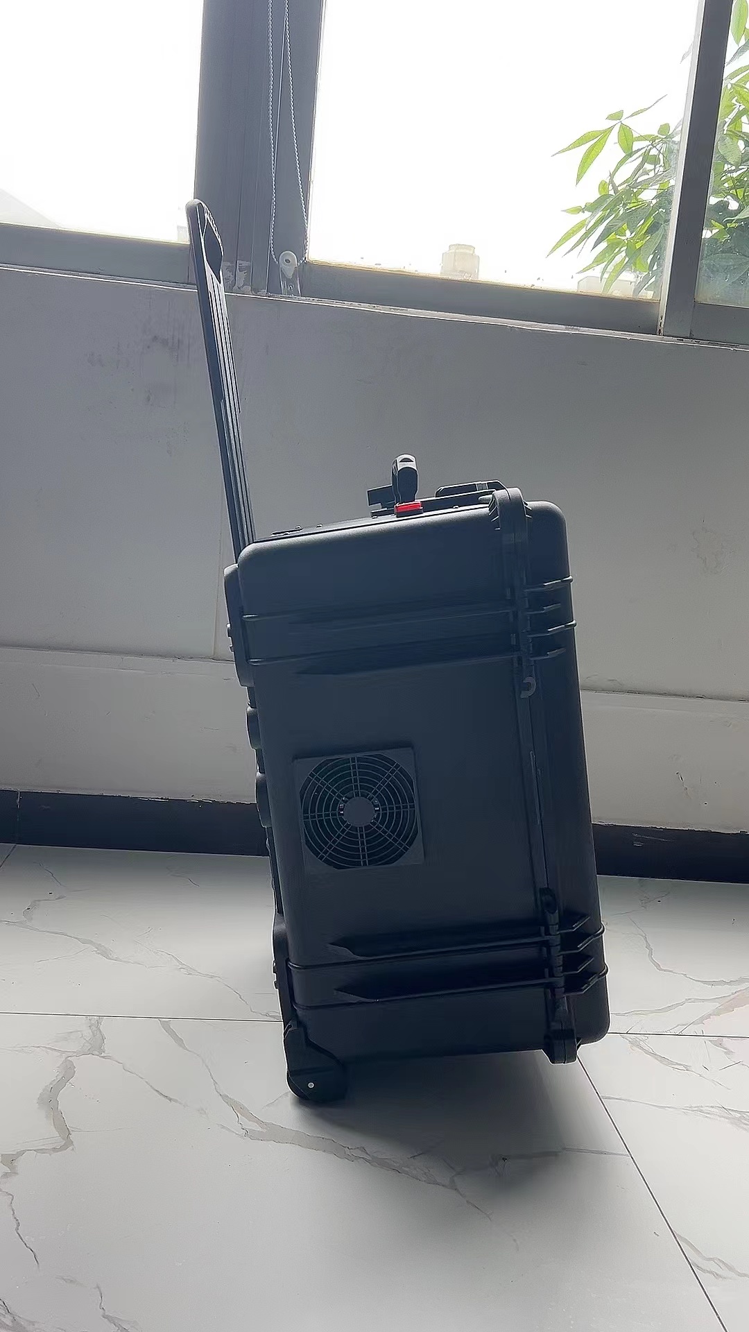 廊坊手拉箱型移动通信干扰器